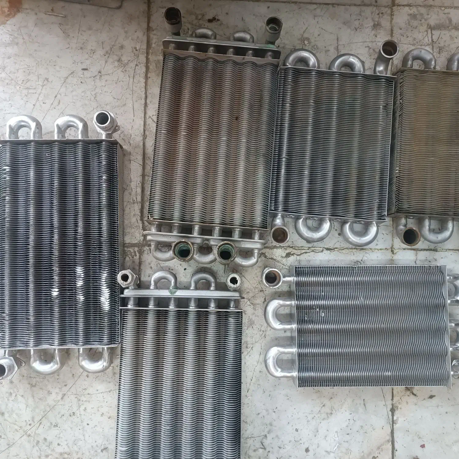 قطعات پکیج استوک و نو ایرانرادیاتور لورچ بوتان|آبگرمکن، پکیج، شوفاژ|فردیس, شهرک وحدت|دیوار