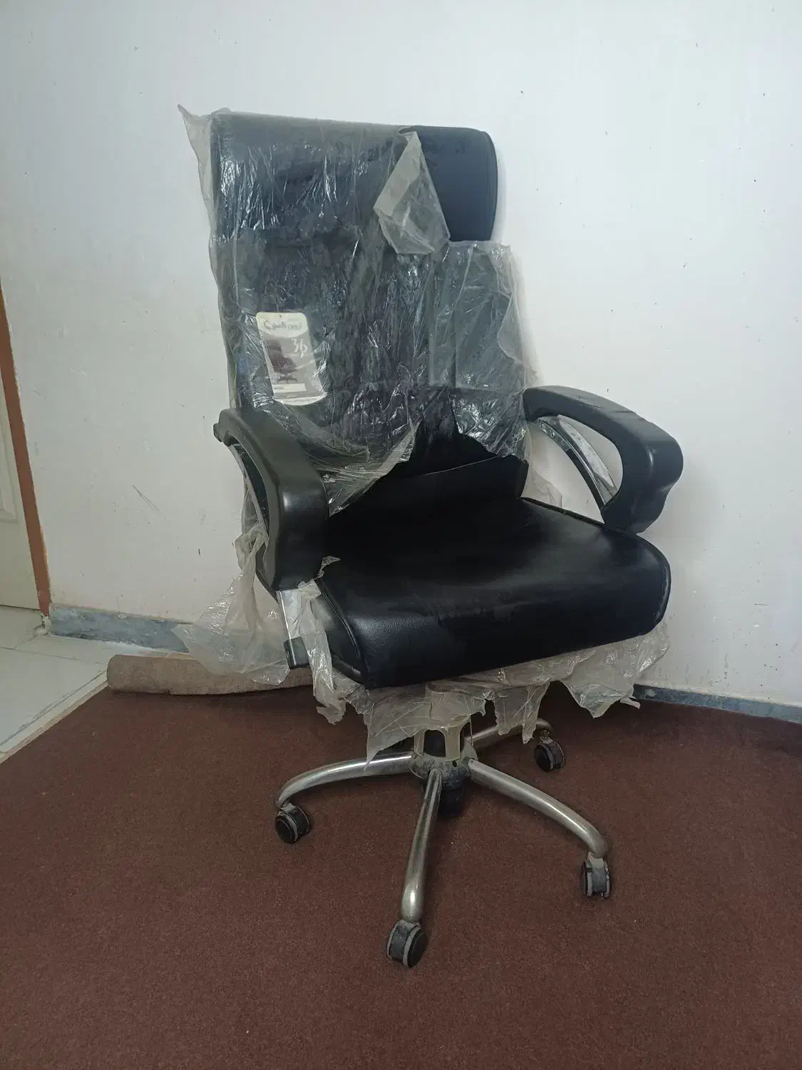 صندلی اداری چرخ دار|مبلمان اداری|اهواز, فاز ۲ پادادشهر|دیوار