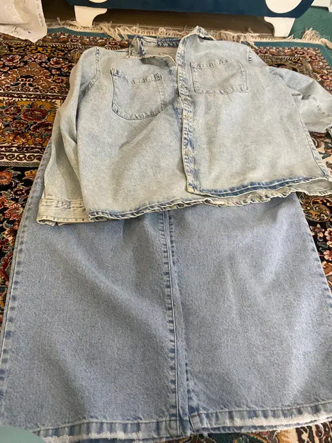 لباس|لباس|ایوانکی, |دیوار