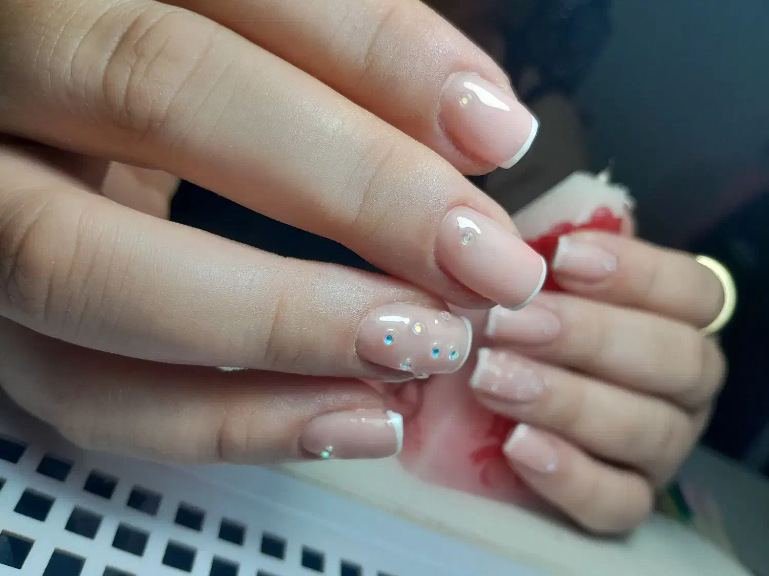 خدمات کاشت ناخن آفر ویژه کاشت اولیه 350|خدمات آرایشگری و زیبایی|رشت, نامجو|دیوار