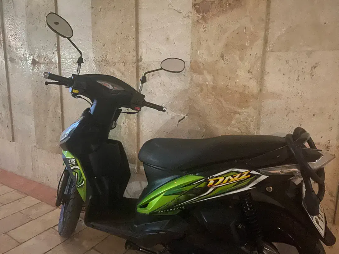 TVs|موتورسیکلت|تهران, عباس‌آباد|دیوار