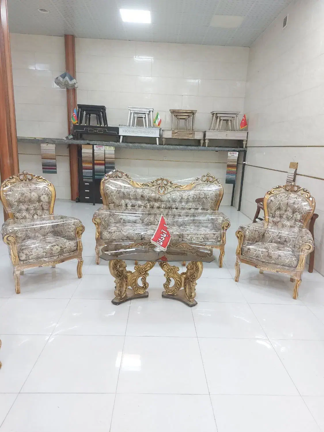 مبل سلطنتی ۹نفره مدل تک گل تمام راش درحدنو|مبلمان خانگی و میز عسلی|رشت, آزادگان|دیوار