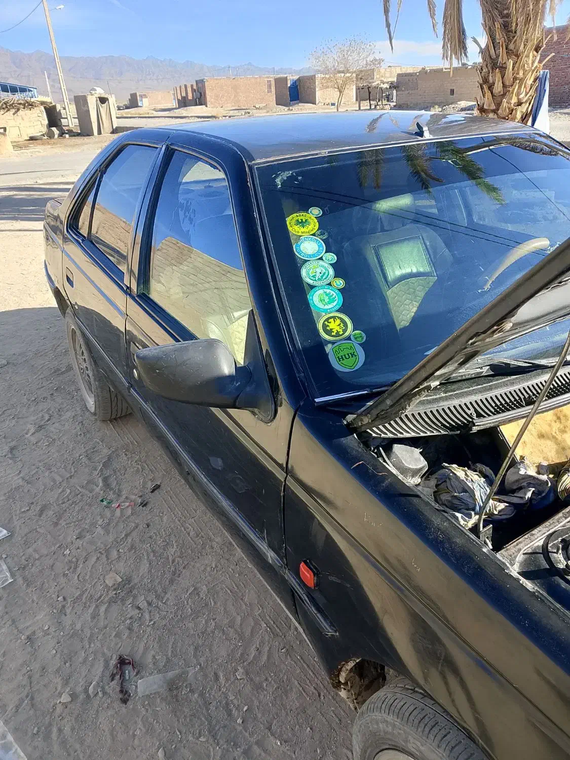 پژو مشکی با پراید معامله میکنی|خودرو سواری و وانت|خاش, |دیوار