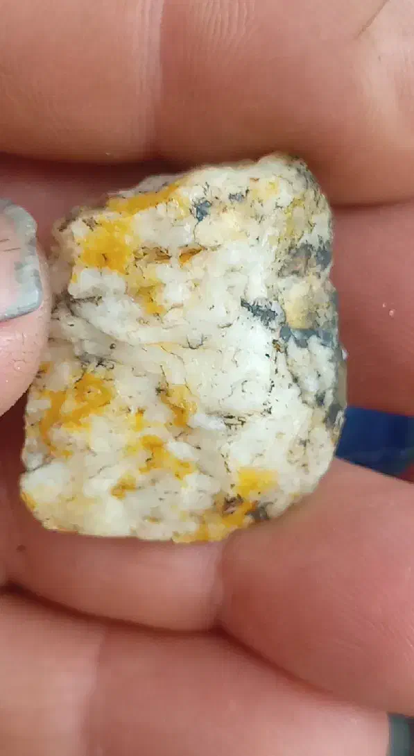 زیور آلات سنگی وتزینی|بدلیجات|اصفهان, بهاران|دیوار