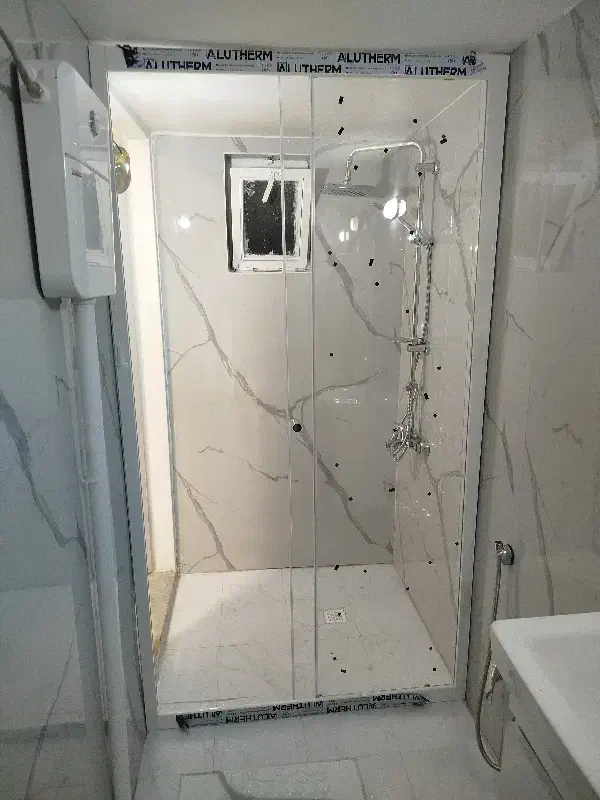 شیشه های بالکنی و کابین دوش و پارتیشن اداری|خدمات پیشه و مهارت|فردیس, شهرک ارم|دیوار