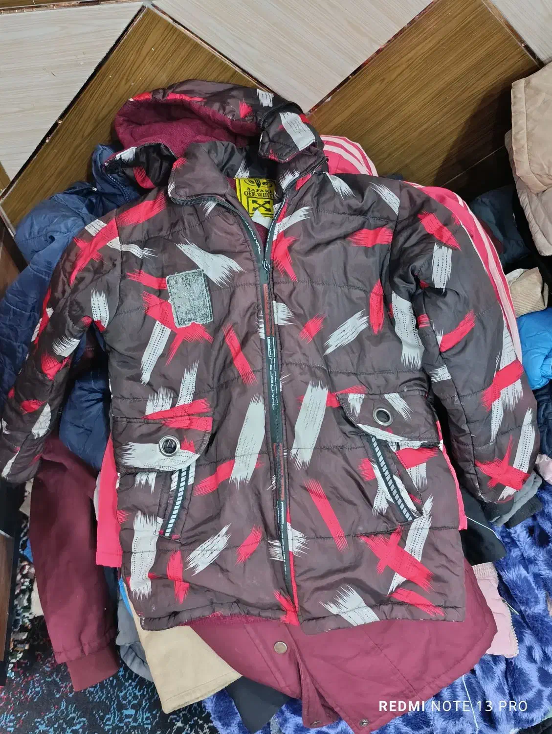 کافش|لباس|اهواز, ملاشیه|دیوار