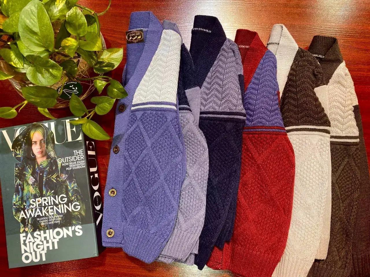 بافندگی تهرانی فر- بافت ژاکتی دکمه دار|کفش و لباس بچه|مشهد, هفده شهریور|دیوار