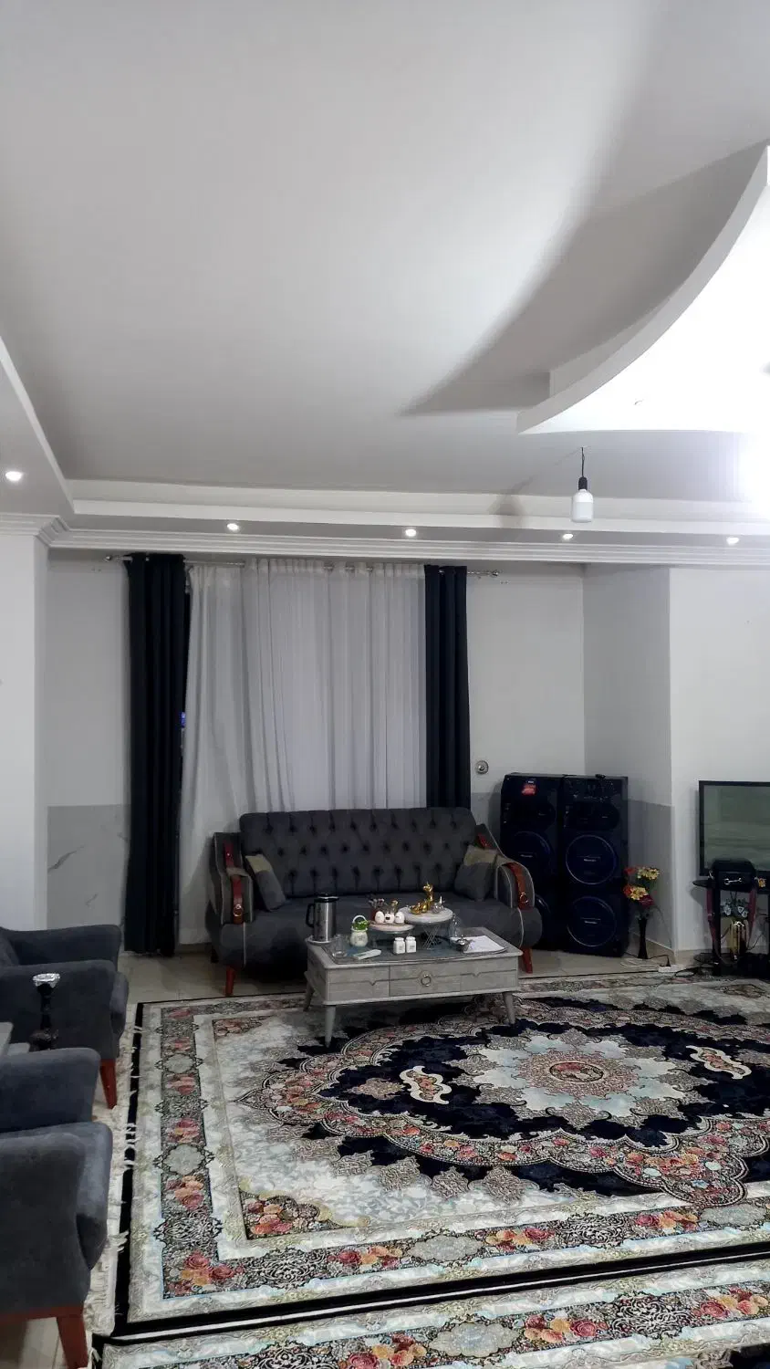 اجاره واحد ۱۰۰ متری بعثت|اجارهٔ آپارتمان|رشت, جهاد|دیوار