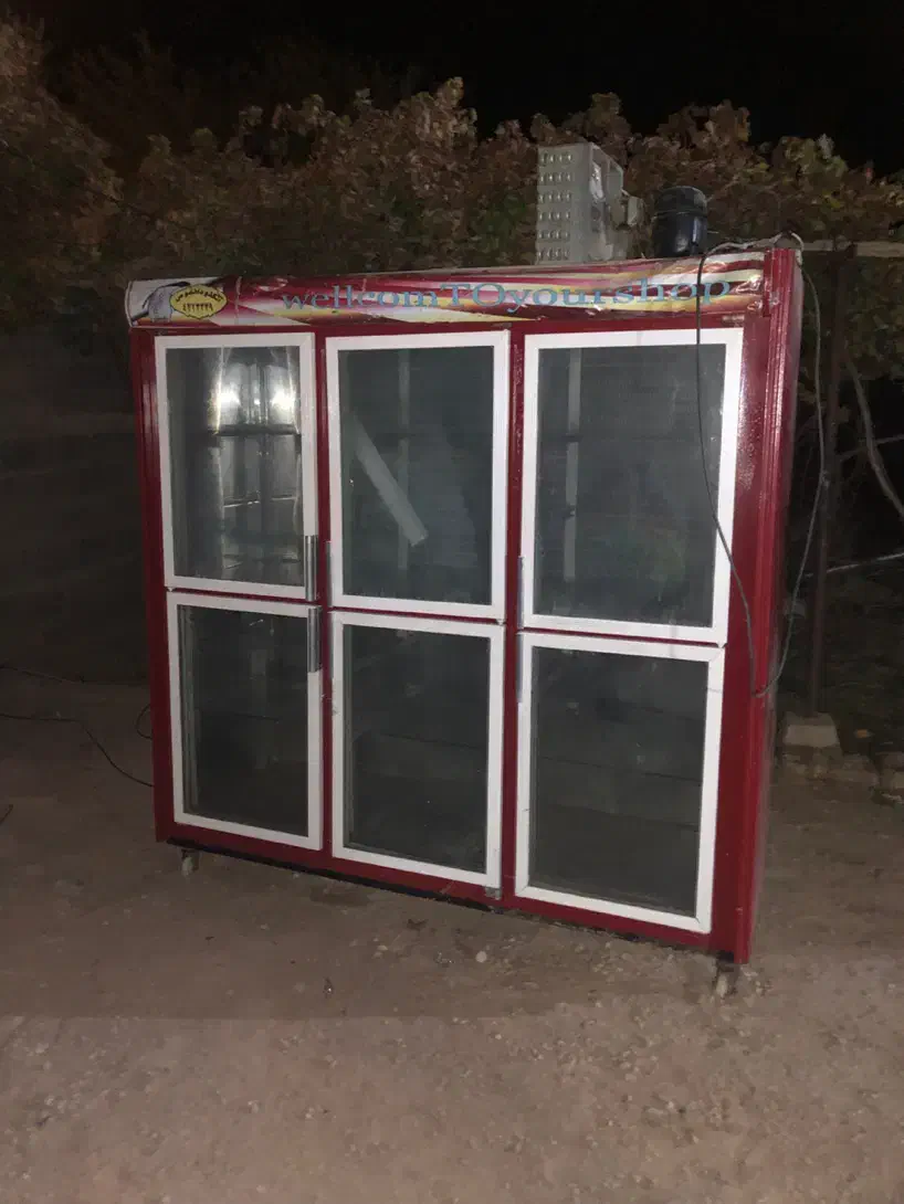 دوتا یخچال شش در با ضمانت شش ماهه|فروشگاه و مغازه|سبزوار, کراب|دیوار