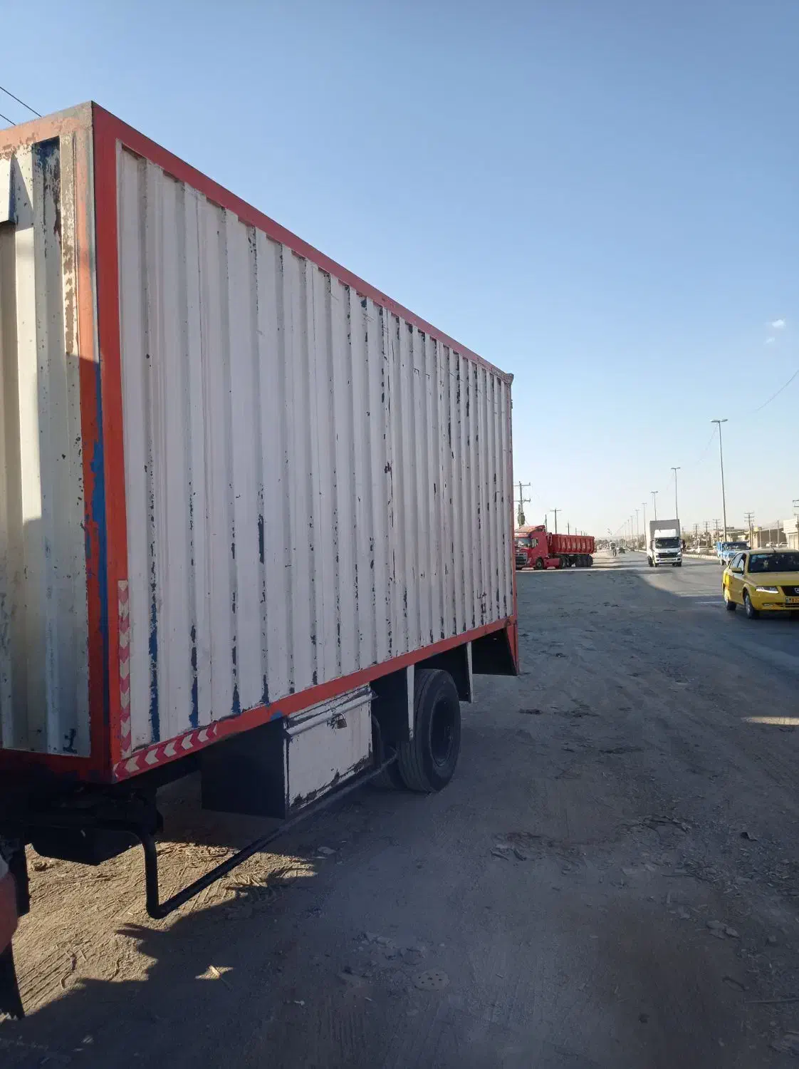 اتاق مسقف کانتین ایسوزو|قطعات یدکی و لوازم جانبی|بروجرد, |دیوار