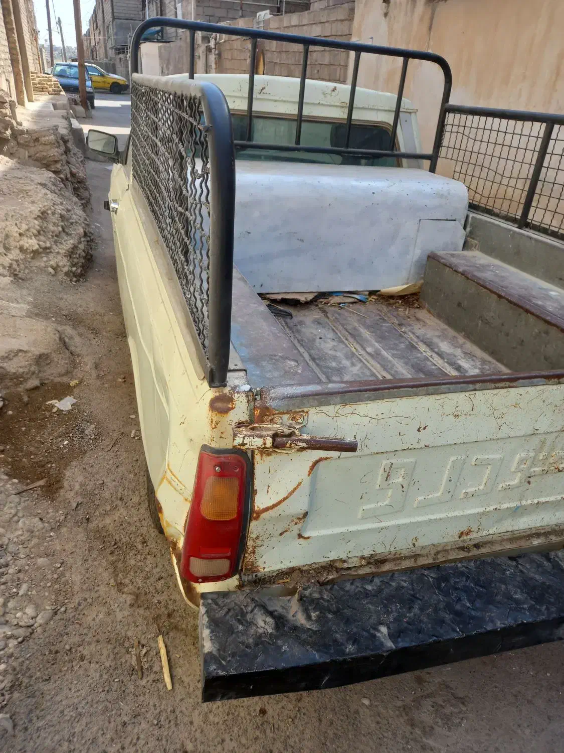 پیکان وانت|خودرو سواری و وانت|شوشتر, |دیوار