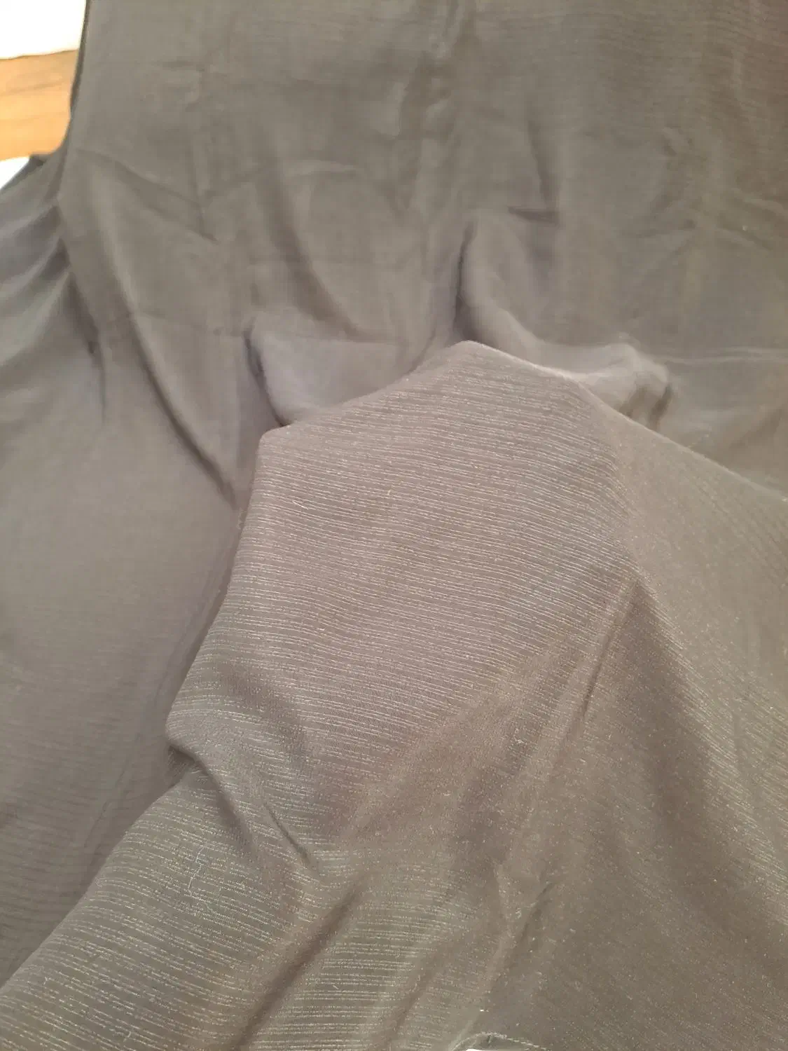 چادر مشکی|لباس|قم, شاه ابراهیم|دیوار