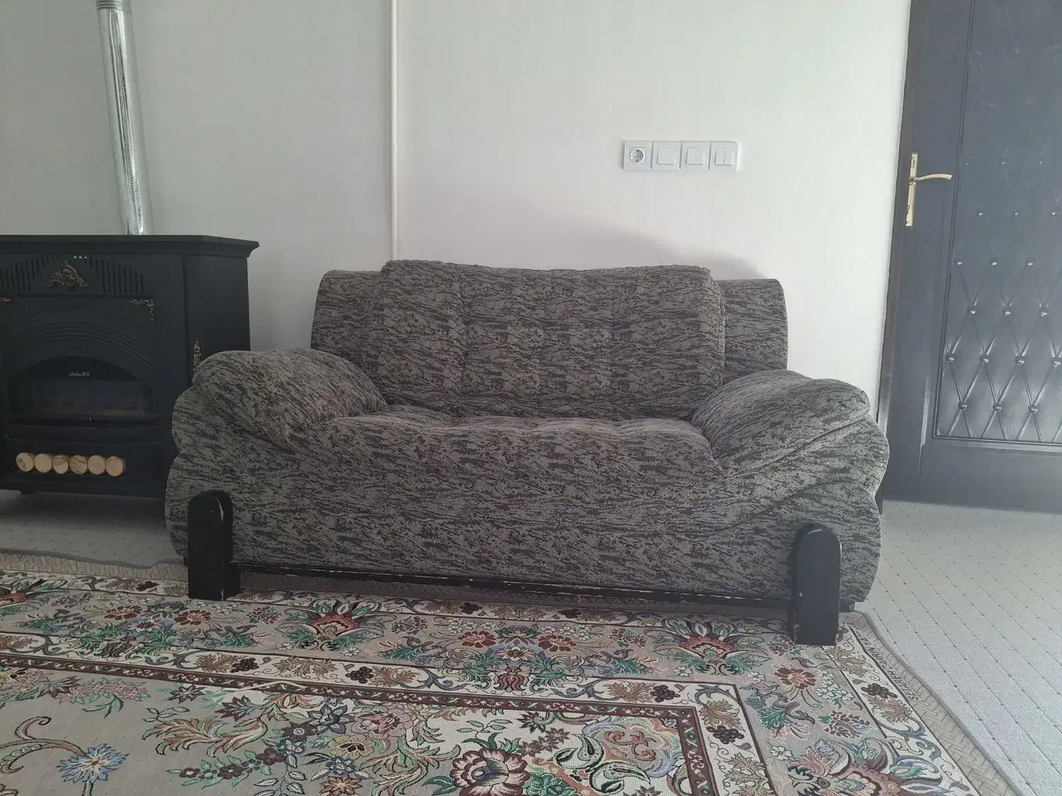 صندلی|صندلی و نیمکت|ایذه, |دیوار