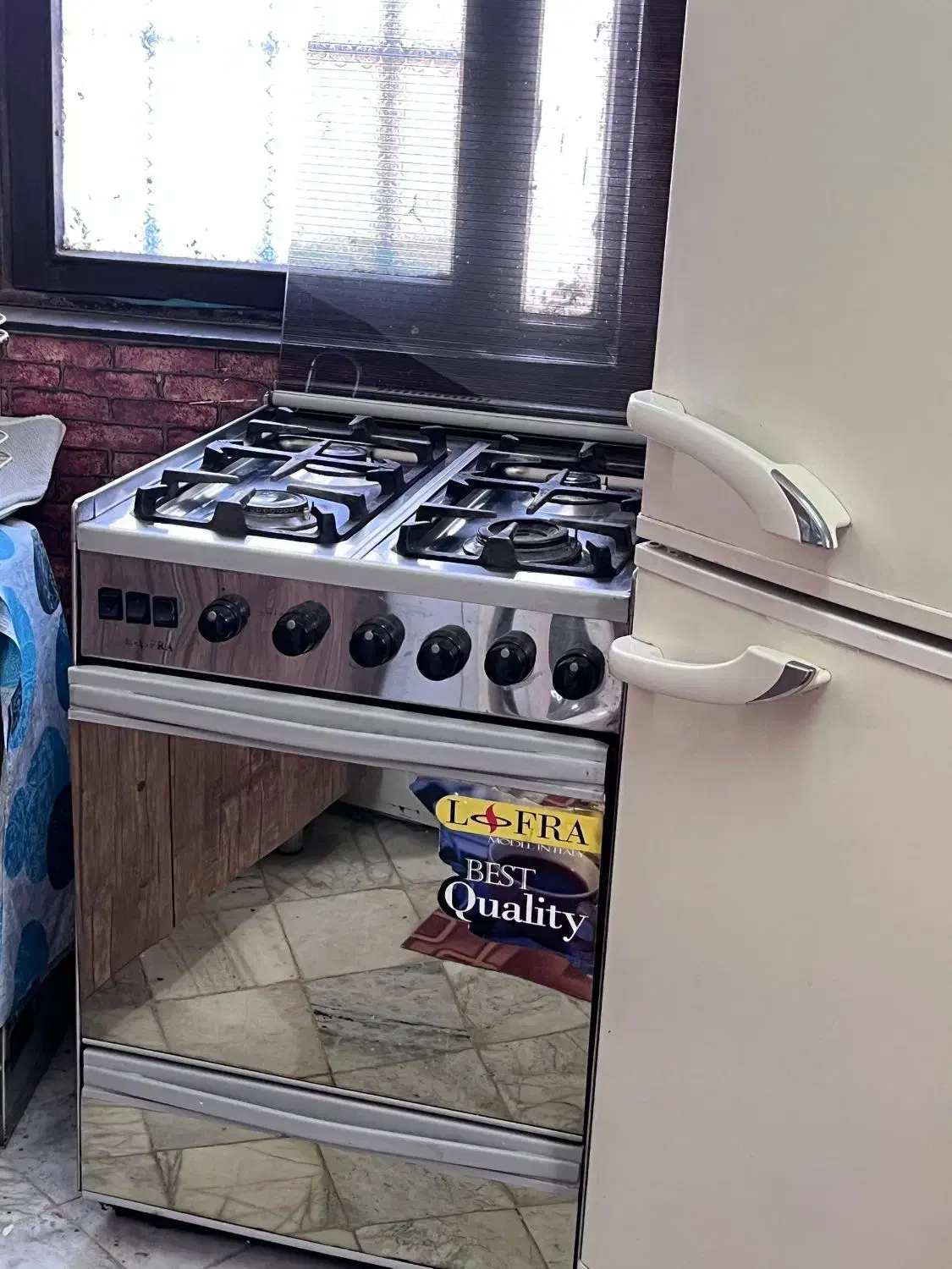 اجاق گاز فردار لوفرا ۴شعله|اجاق گاز و لوازم برقی پختوپز|شهریار, شهرک بهاران (ویره)|دیوار