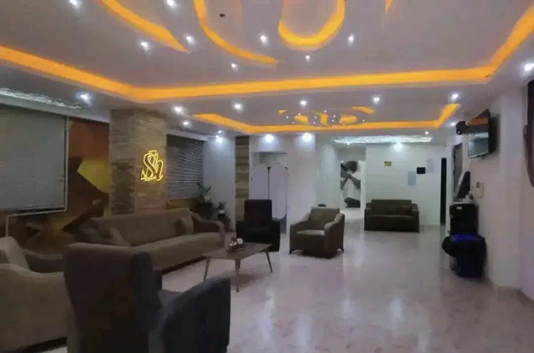 اجاره تجاری ۱۹۰متر/۴خواب/تکواحد/فول فرنیش/گلسار|اجارهٔ دفتر کار، اتاق اداری، مطب|رشت, گلسار|دیوار