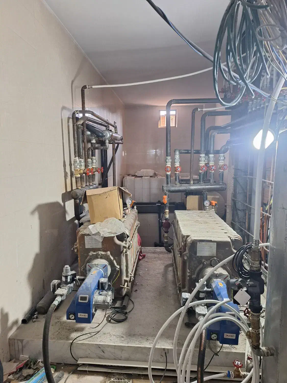 تعمیر پکیج،لوله کشی ساختمان رودهن پردیس|خدمات پیشه و مهارت|رودهن, |دیوار