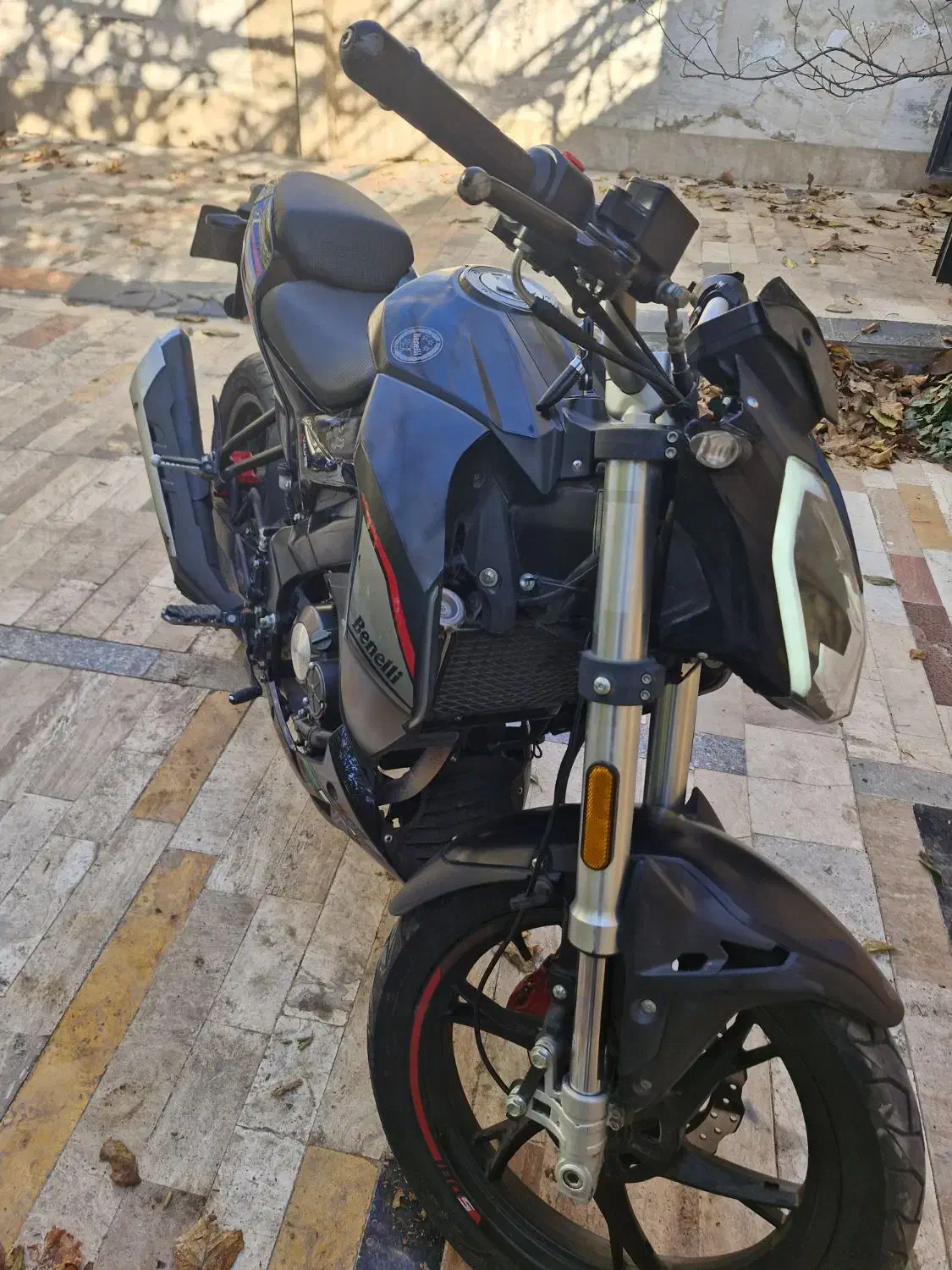 بنلی ۱۸۰ مدل ۱۴۰۲|موتورسیکلت|طرقبه, |دیوار