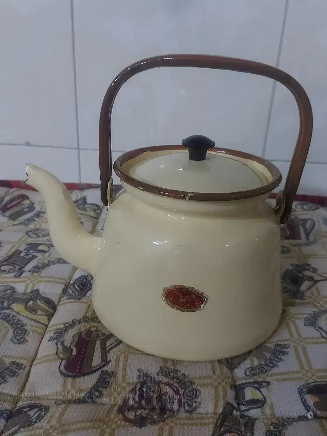 قوری|قوری، کتری، قهوهساز دستی|مریوان, |دیوار