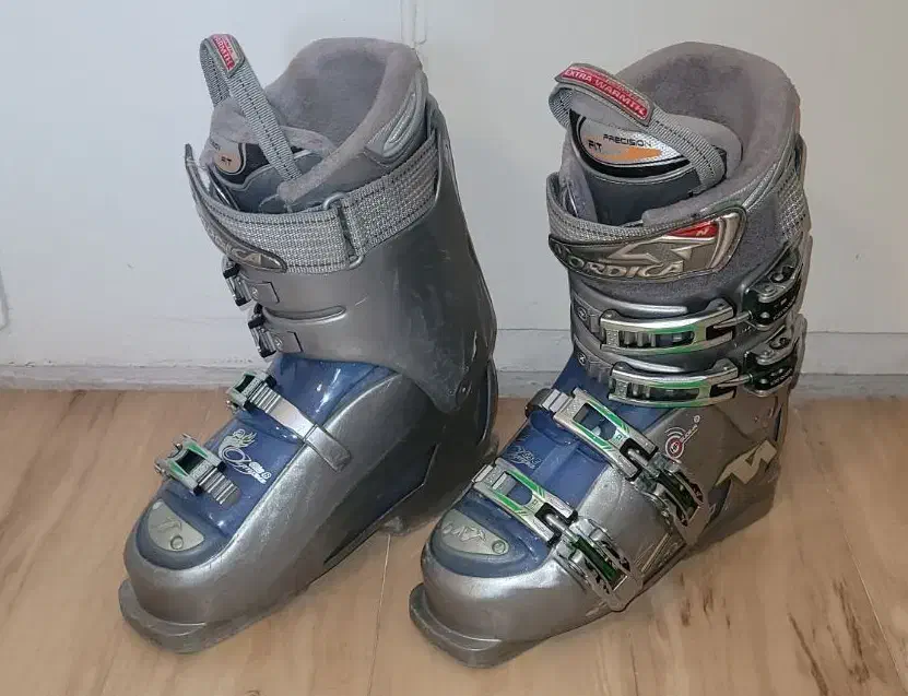 کفش اسکی|ورزش‌های زمستانی|تهران, شهرک آسمان|دیوار