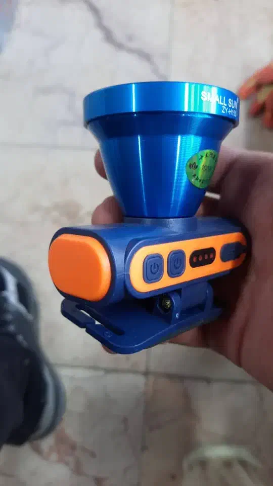 چراغ قوه .وپیشانی بند.کاردچاقواصلی|کوهنوردی و کمپینگ|دهدشت, |دیوار