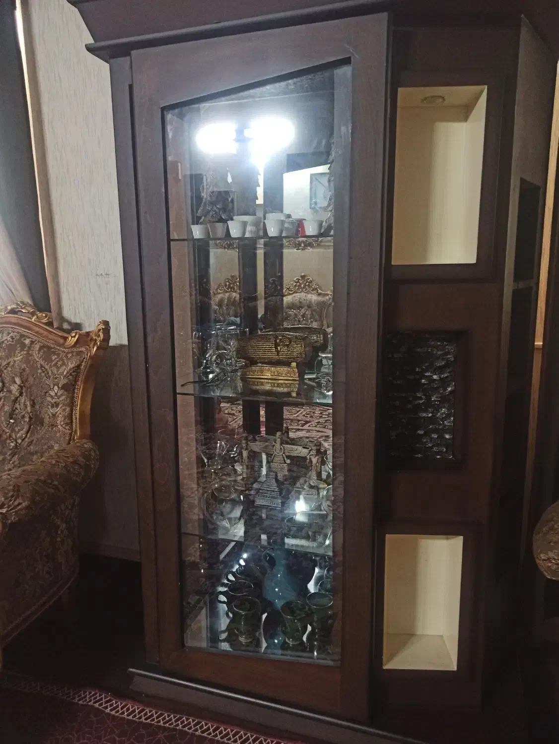 بوفه در حد نو|بوفه، ویترین، کنسول|لنگرود, |دیوار