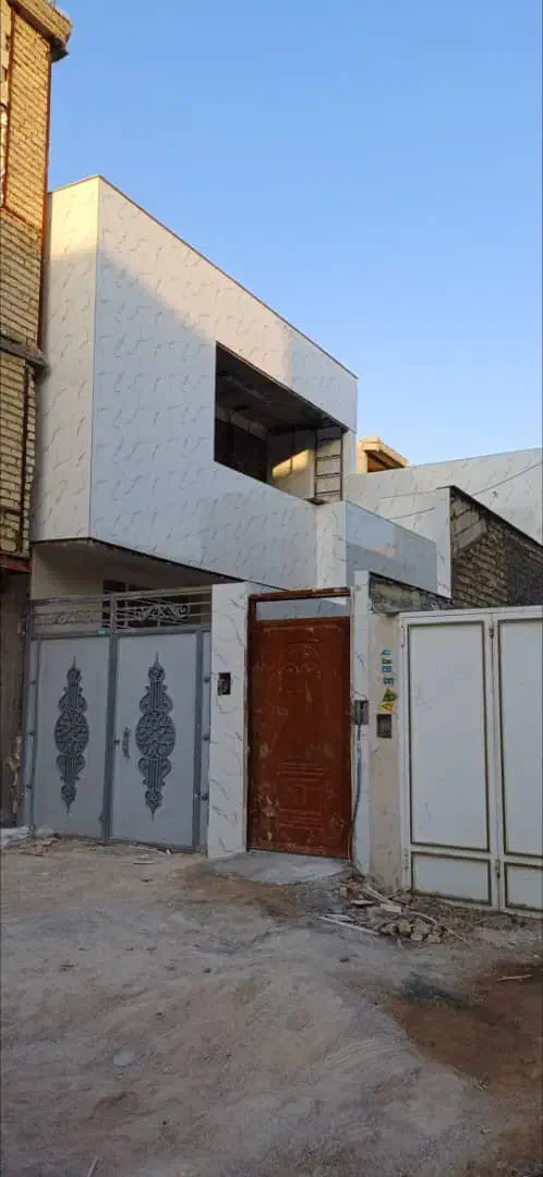 فروش طبقه ی دوم ۱۳۰ متری|فروش خانه و ویلا|شیراز, ماه فیروزان|دیوار