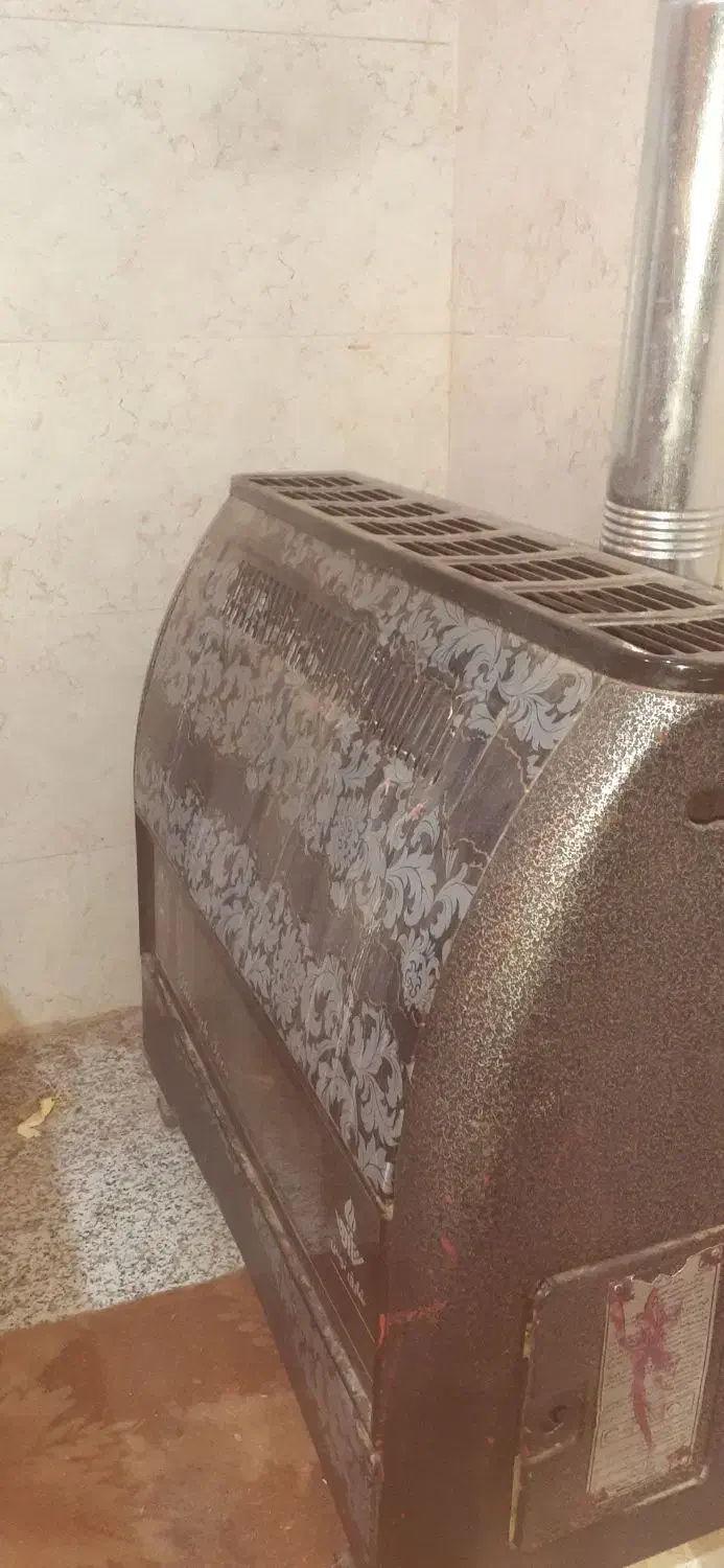 یخاری گازی۱۲هزار|بخاری، هیتر، شومینه|یاسوج, |دیوار