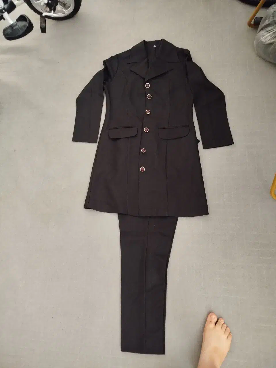 لباس|لباس|خمین, |دیوار