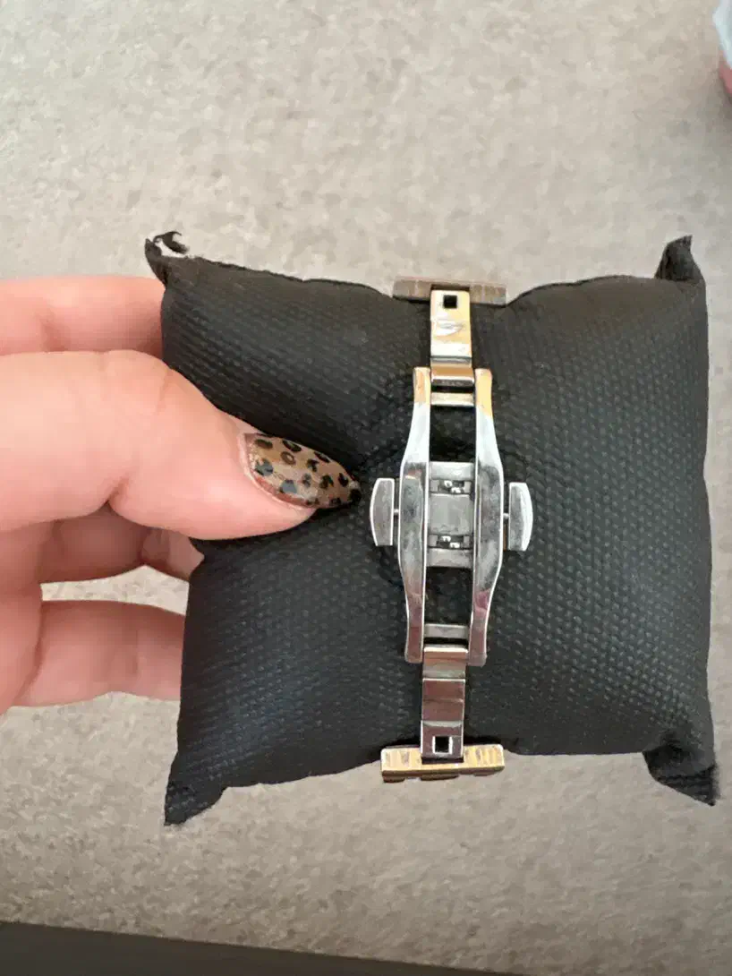 ساعت برند tissot|ساعت|پرند, فاز ۲|دیوار