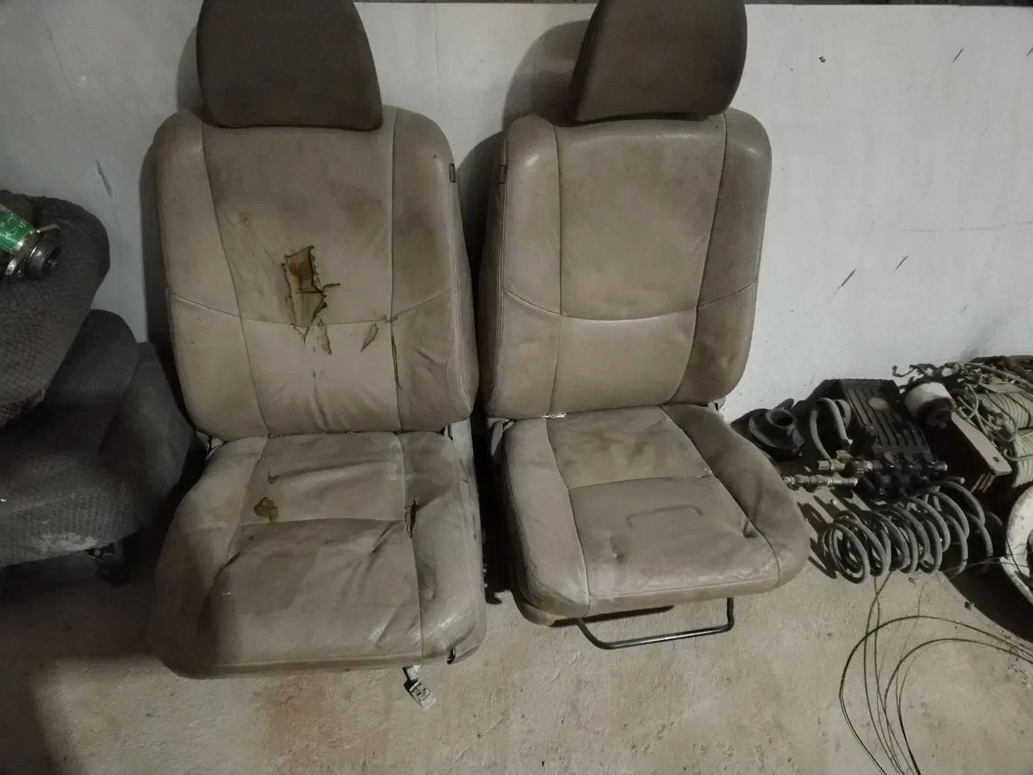 صندلی|قطعات یدکی و لوازم جانبی|حمیدیا, |دیوار