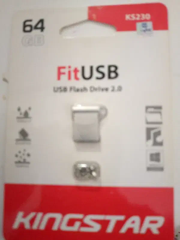 فلش مموری 64و 32|قطعات و لوازم جانبی رایانه|قم, مسجد امام حسن|دیوار