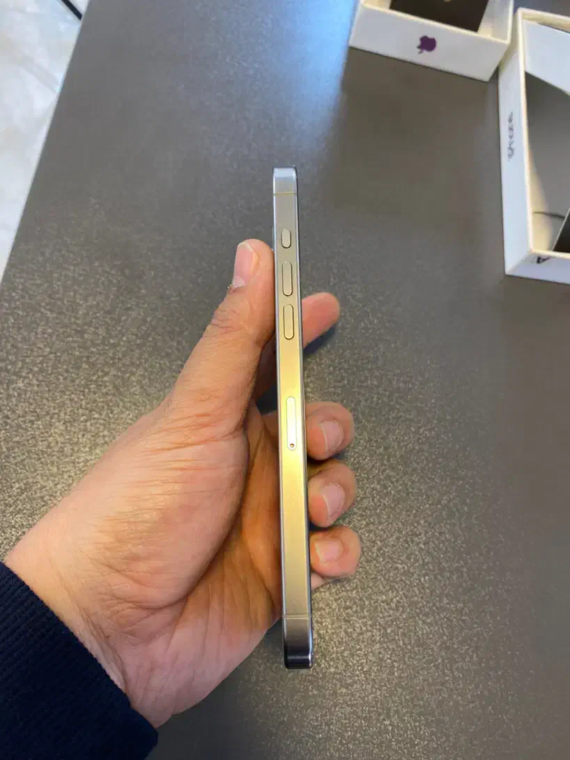 ۱۵ پرومکس ۲۵۶ باتری ۱۰۰ اورجینال|موبایل|رشت, توشیبا|دیوار