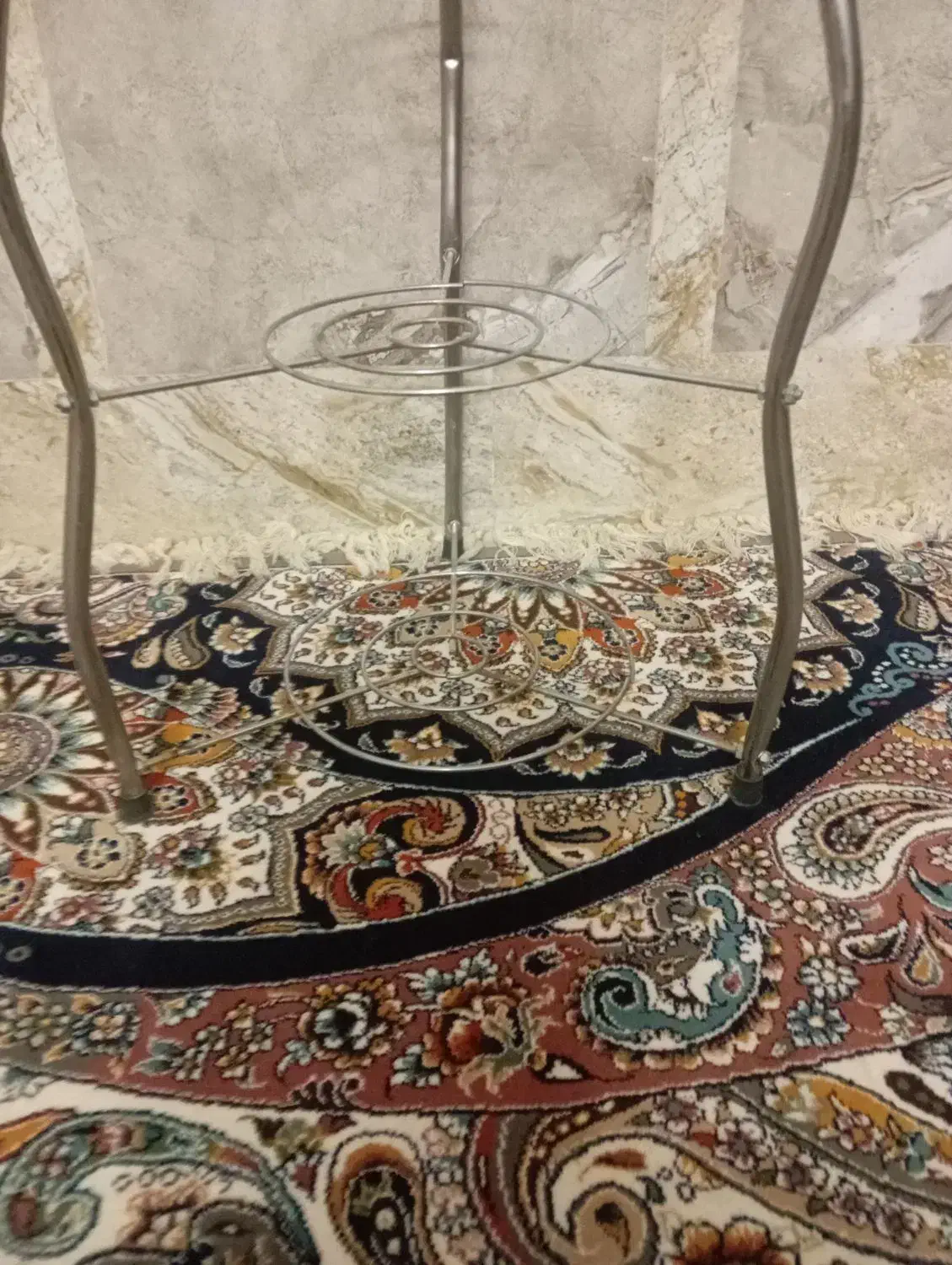 پایه دیگ|آب‌چکان و نظم‌دهنده ظروف|زابل, |دیوار