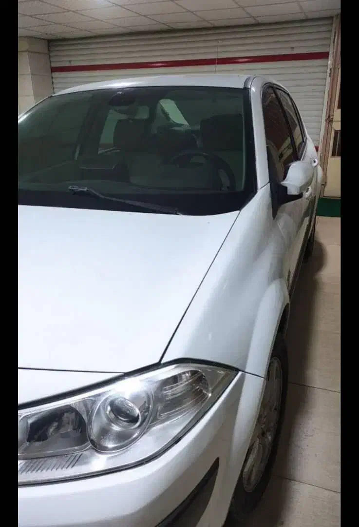 مگان2000معاوضه با نیسان ومینی بوس|خودرو سواری و وانت|تبریز, |دیوار