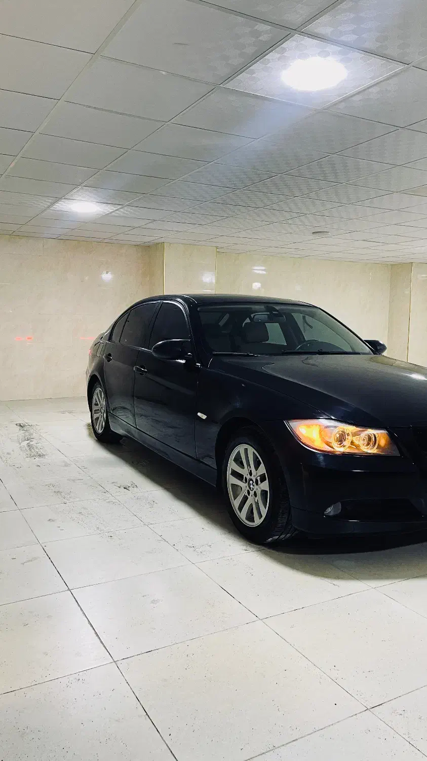 بی ام و ۳۲۰ دو برگ سند در حد|خودرو سواری و وانت|تبریز, |دیوار