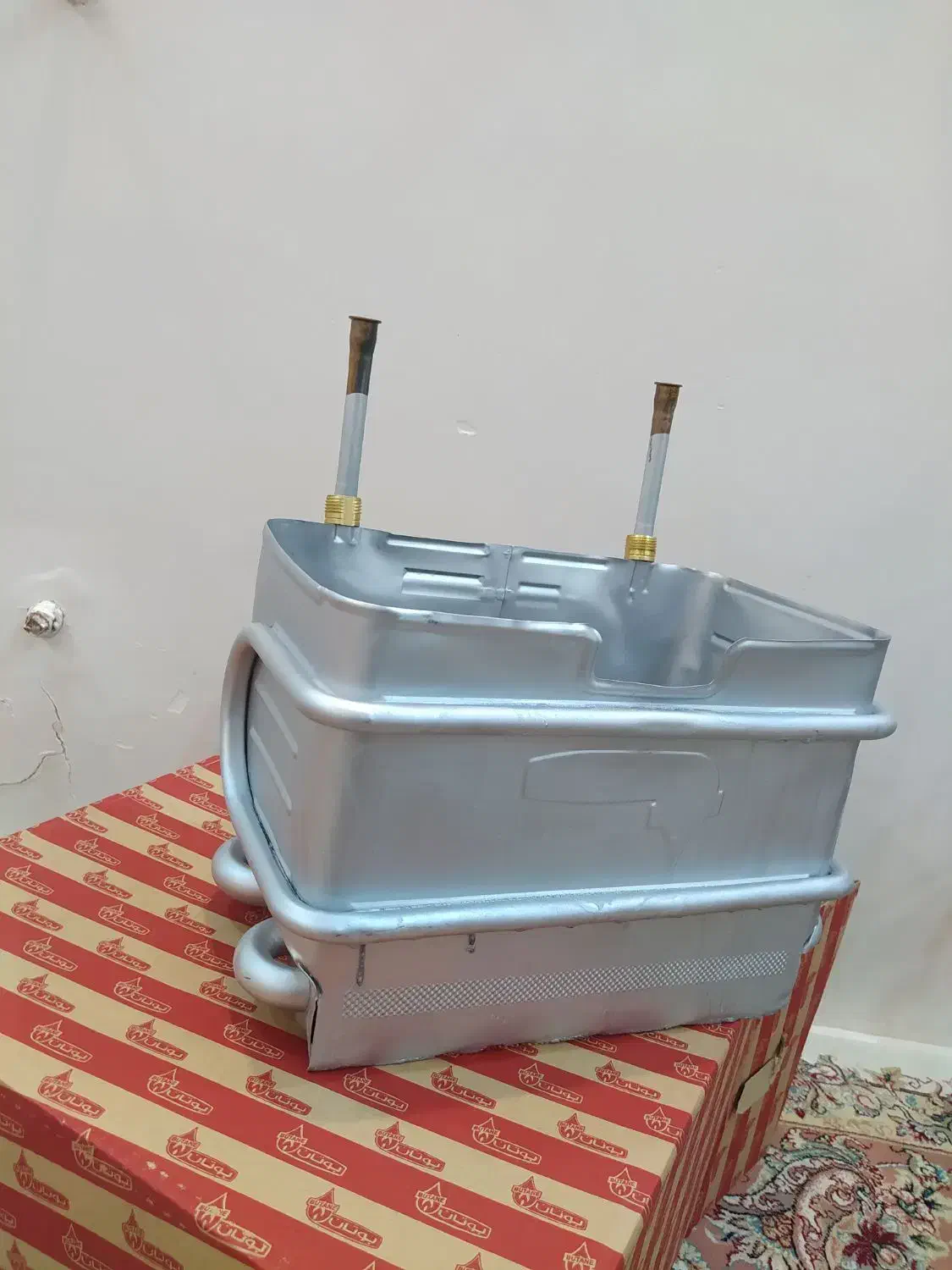 طرح تعویض مبدل(رادیاتور)آبگرمکن نو با فرسوده|آبگرمکن، پکیج، شوفاژ|ملارد, |دیوار