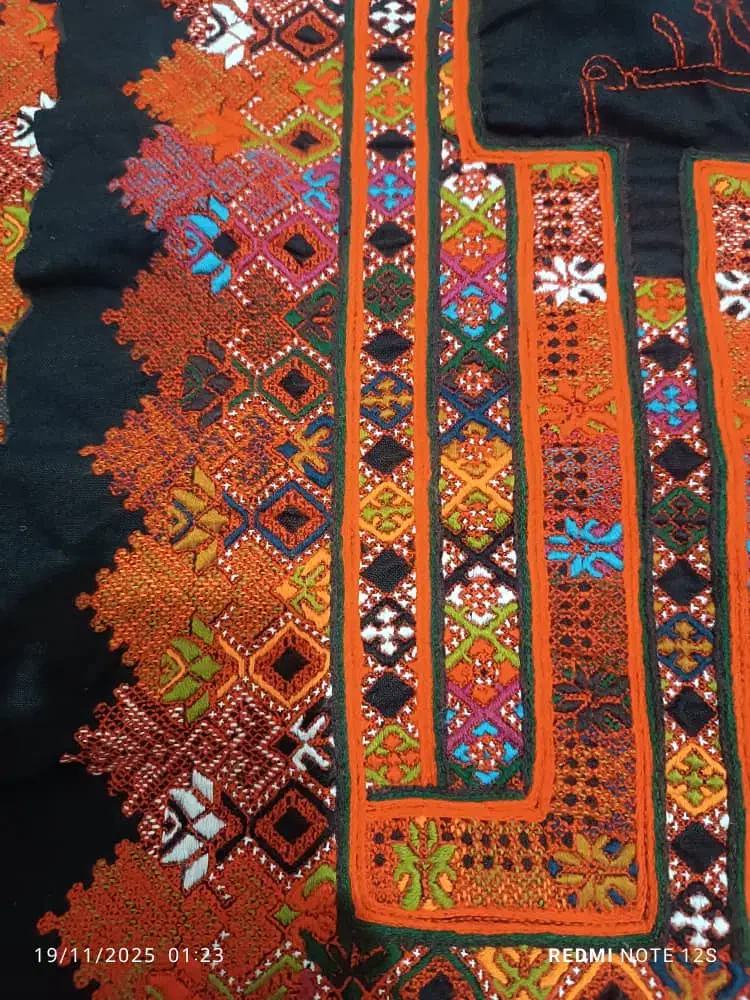 زیاستین حراجیه|لباس|خاش, |دیوار