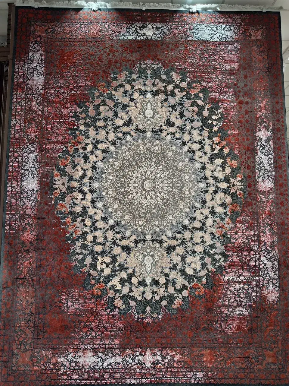 فرش کهنه با نو|فرش|مشهد, چهارچشمه|دیوار