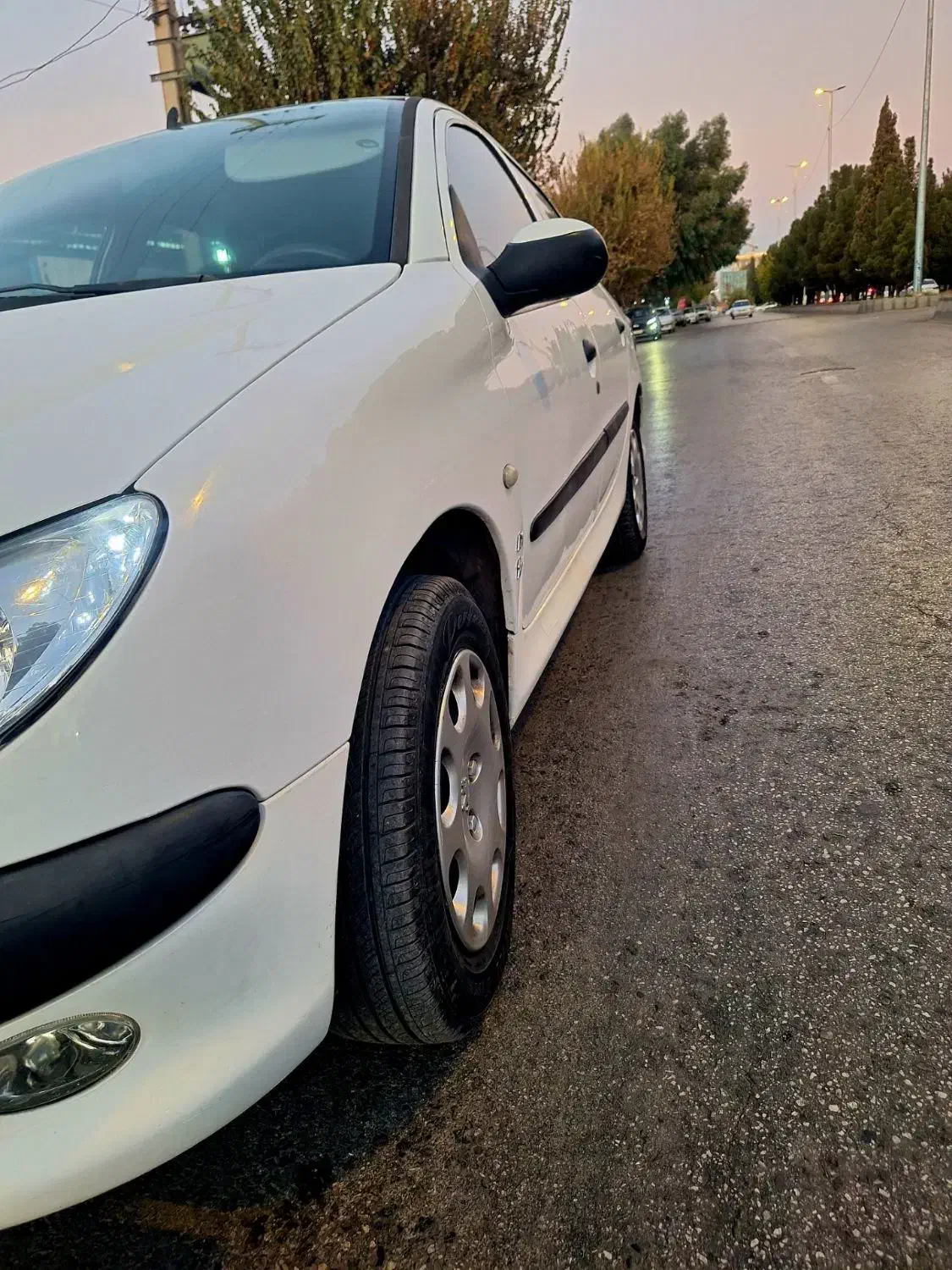 ۲۰۶تیپ ۵ فقط نقدی|خودرو سواری و وانت|سیرجان, |دیوار