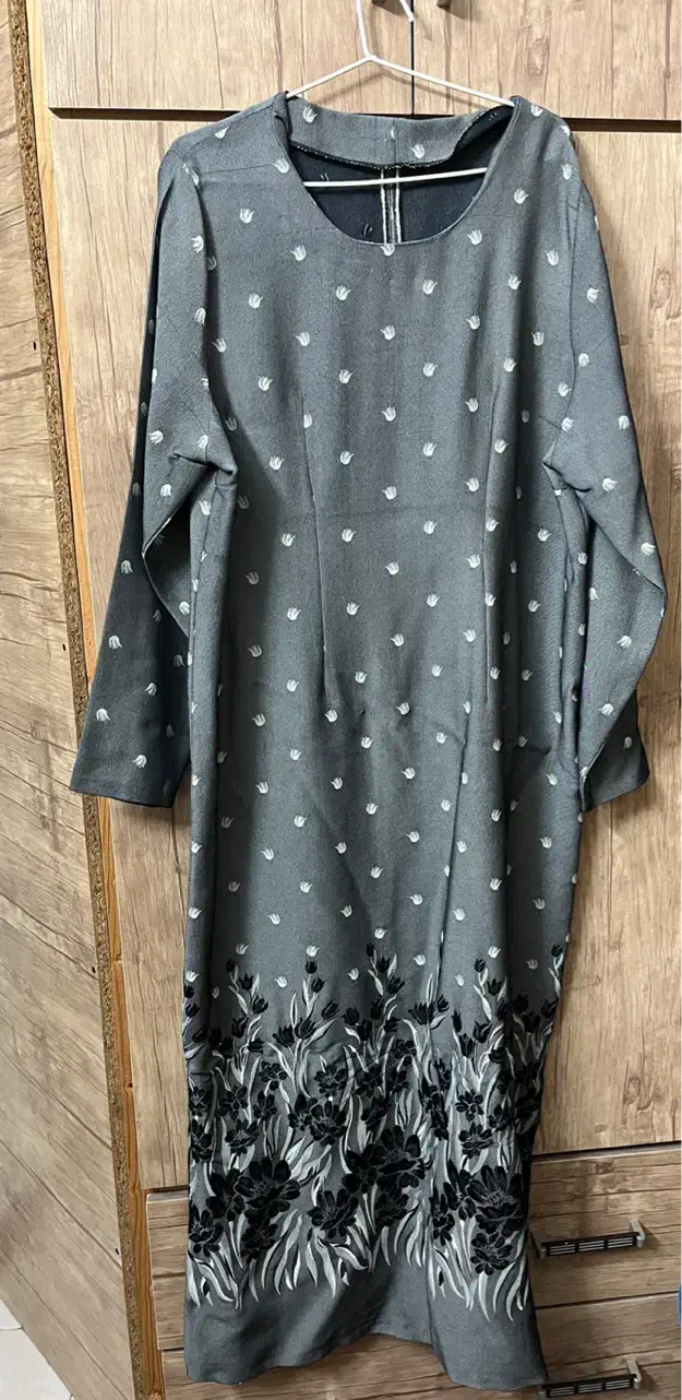 پیراهن خانومانه|لباس|بابل, |دیوار