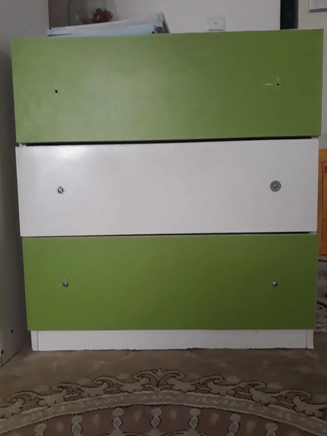 کمد و دراور و تخت نوجوان|جاکفشی، کمد، دراور|قوچان, |دیوار