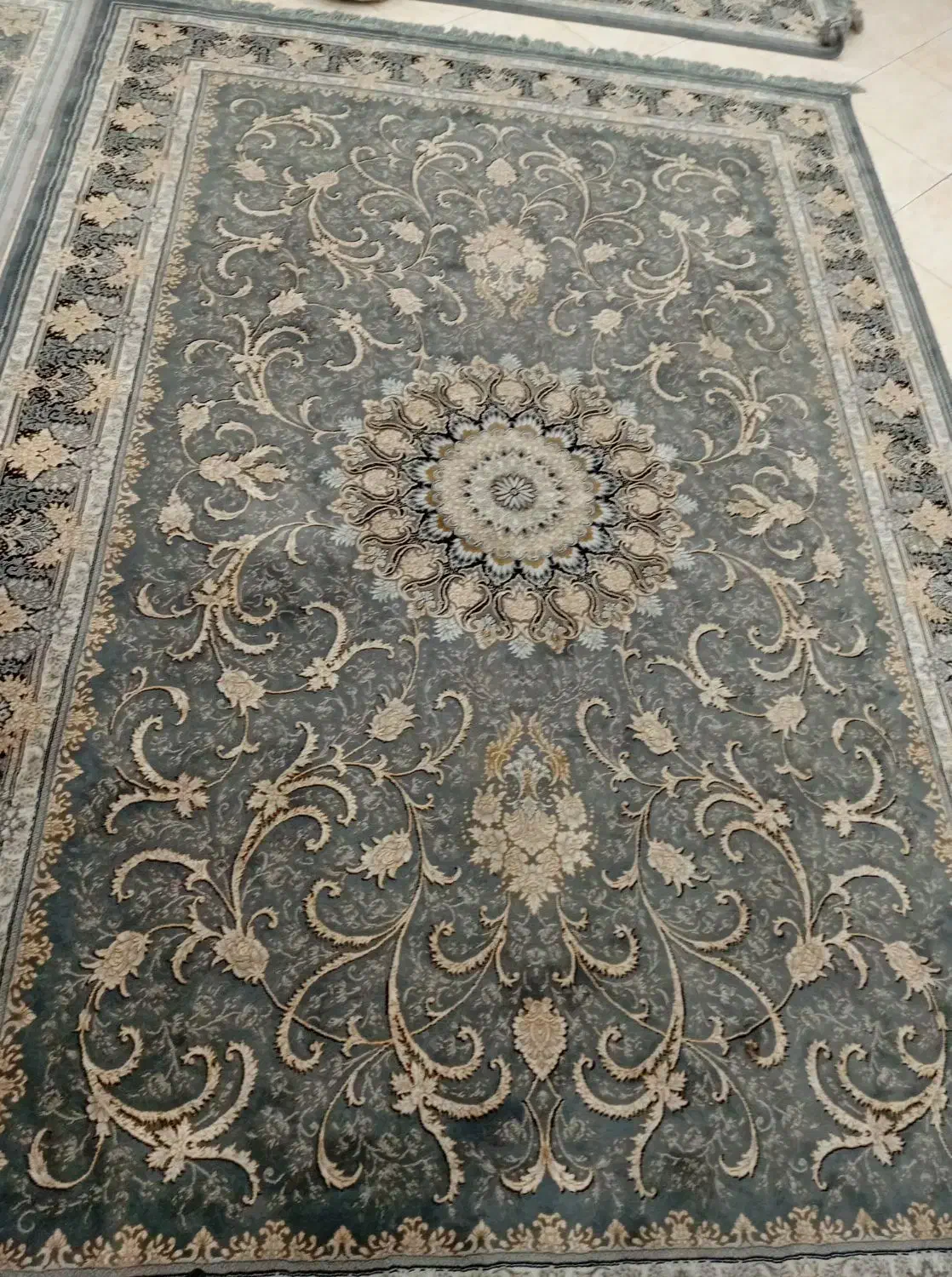 فرش طوسی ۷۰۰ شانه|فرش|کرج, کرج نو|دیوار