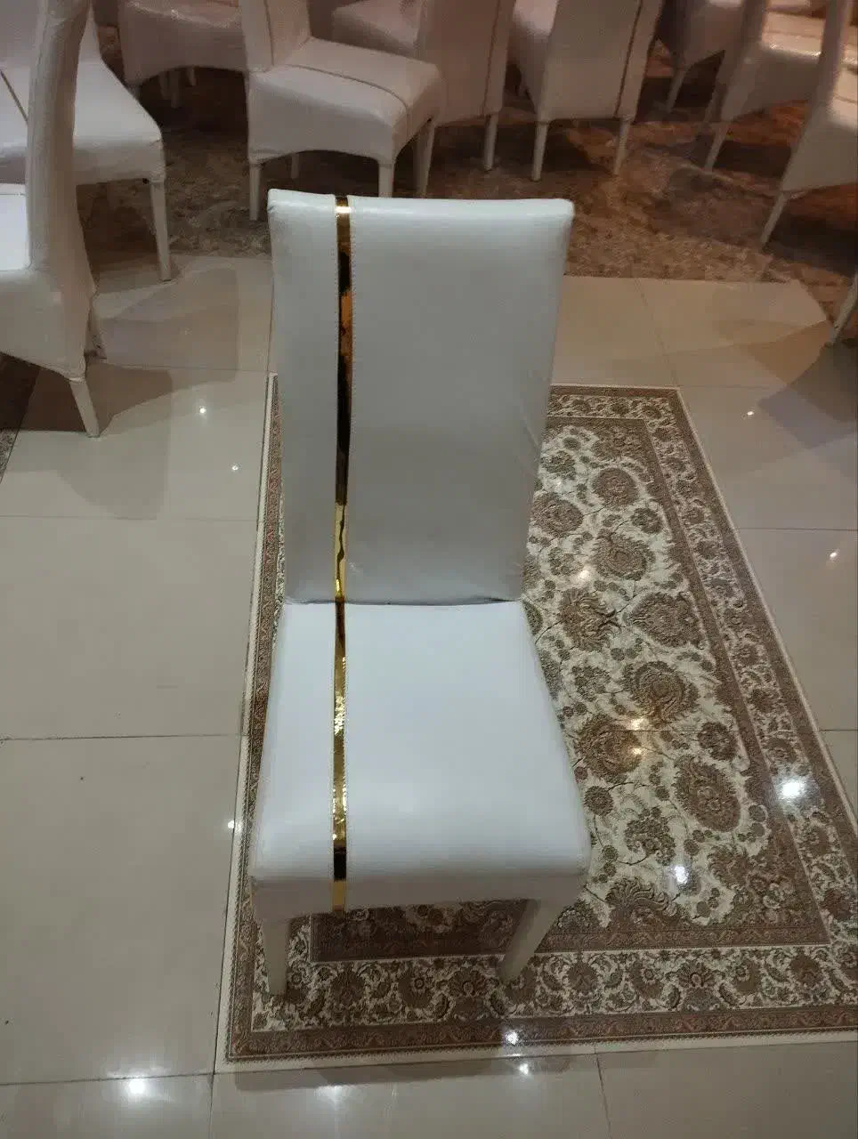 صندلی تالاری سفید طلایی|صندلی و نیمکت|مراغه, |دیوار