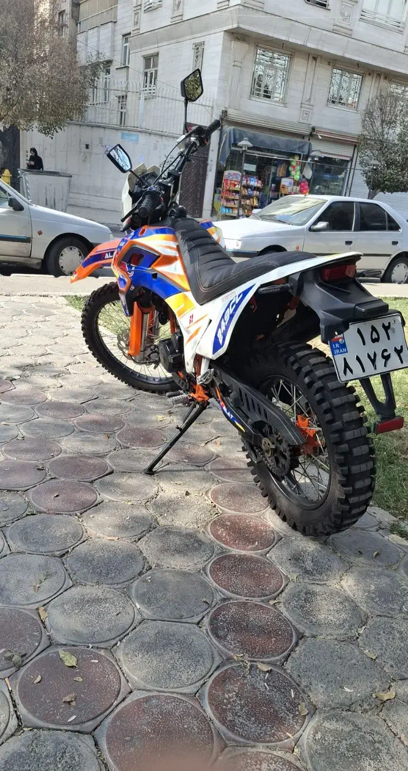 موتورسیکلت فلات ۲۵۰ سی سی(طرح کی تی ام)|موتورسیکلت|ری, فیروزآبادی|دیوار