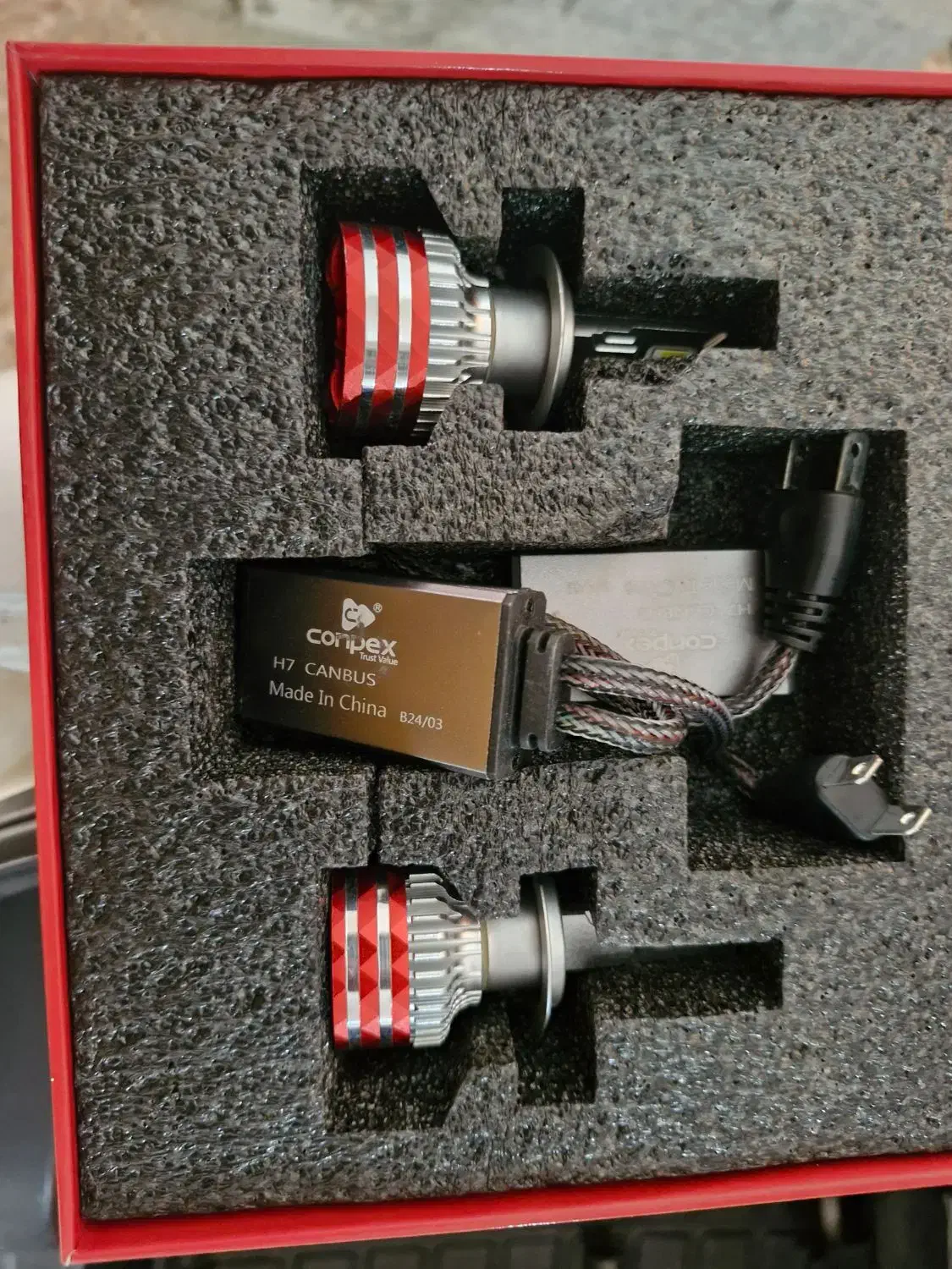 هدلایت h7 قوی و روز کننده جاده کانپکس اصلی کم کار|قطعات یدکی و لوازم جانبی|فولادشهر, مسکن مهر فولادشهر|دیوار