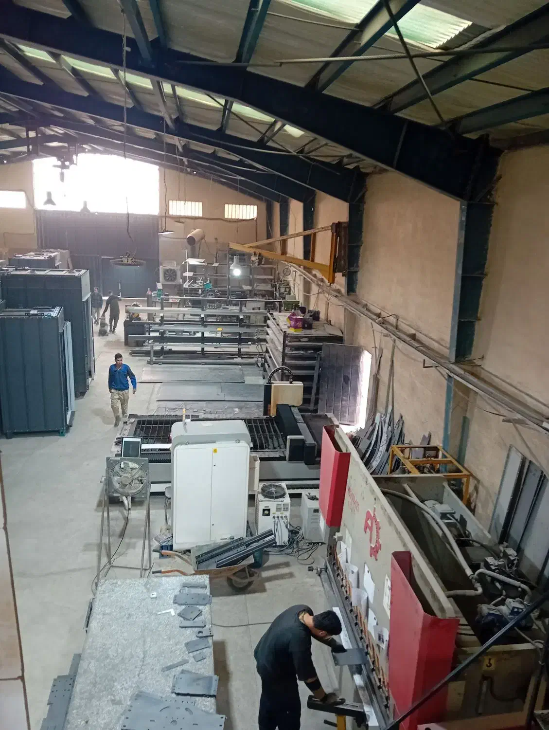 خدمات برش لیزر ، خمکاری ،جوشکاری ، رنگ کوره ای|خدمات پیشه و مهارت|کرج, شهرک رضوانیه|دیوار