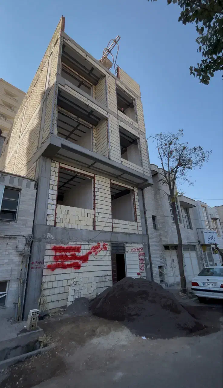 پیشفروش تک واحدی جاده شهرک|پیش‌فروش املاک|زنجان, |دیوار