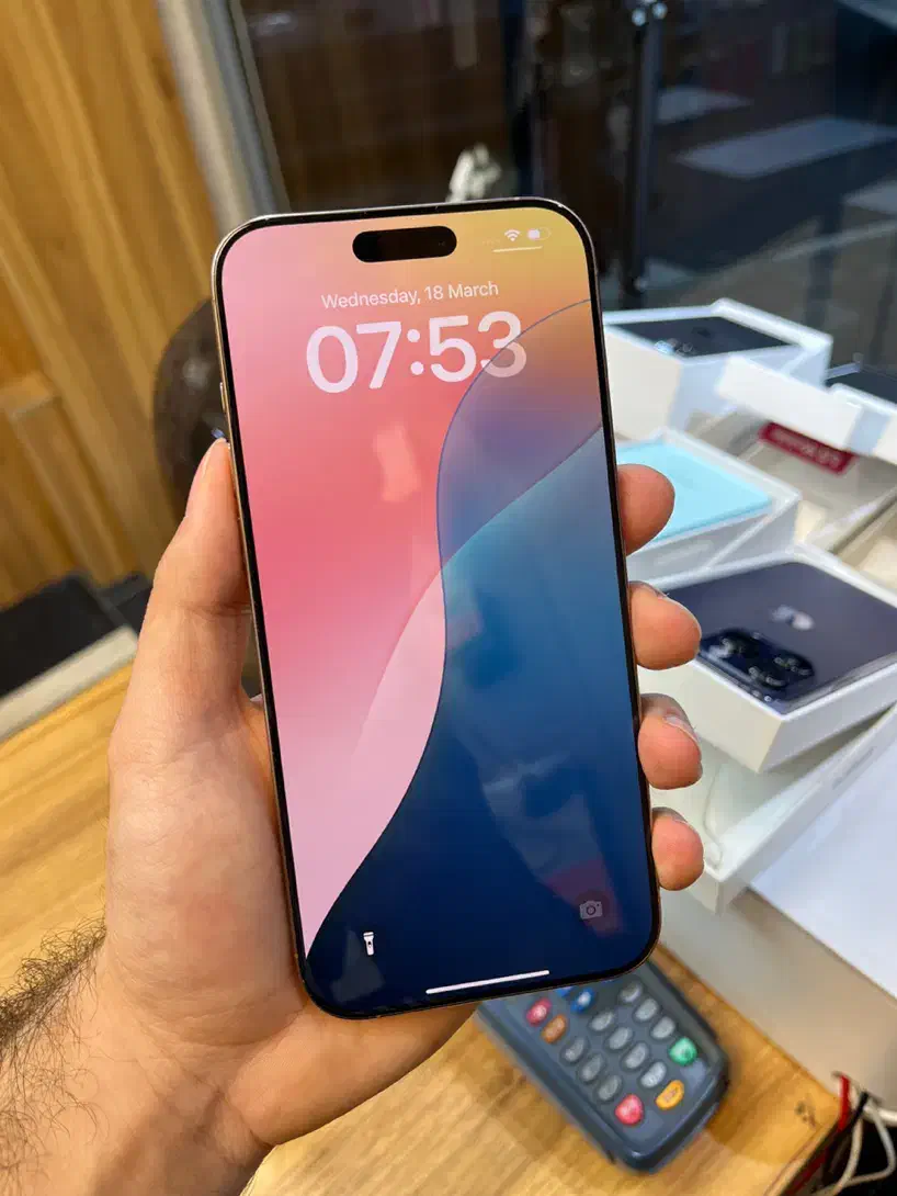 16 Pro Max|موبایل|رشت, چله خانه|دیوار