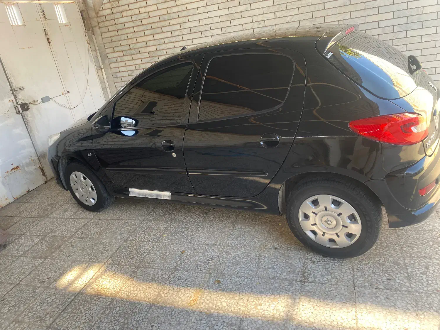 207 سقف فلز ۱۴۰۲|خودرو سواری و وانت|دوگنبدان, |دیوار