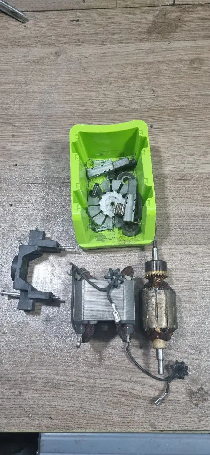 تعمیر انواع ابزار از تمامی برند ها|خدمات پیشه و مهارت|اصفهان, مفتح|دیوار